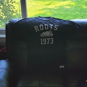 Men's roots tshirt